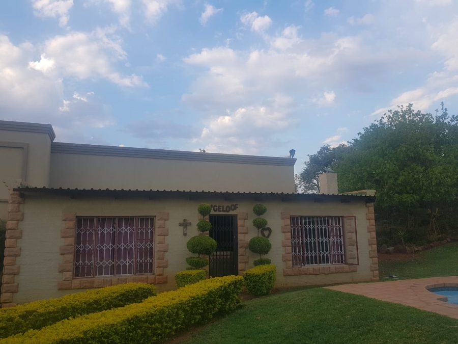Commercial Property for Sale in Waagfontein North West